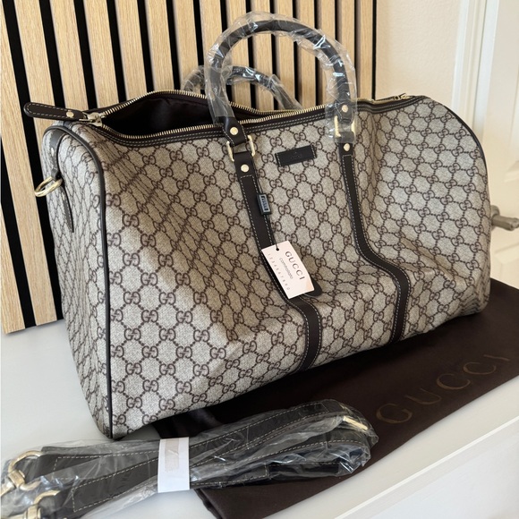 Gucci Large Duffle Bag Travel Bag Brand New - Picture 1 of 9
